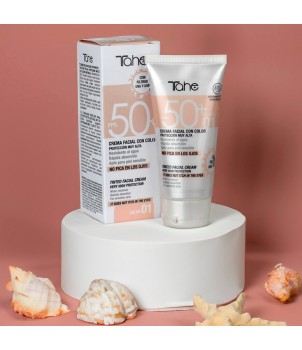 Crema facial con color