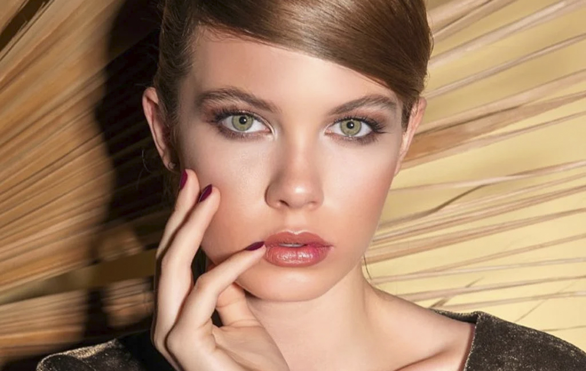 Cómo aplicar correctamente la base de maquillaje | Blog Tahe