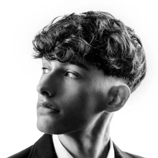 Curly Crop Fade corte hombre