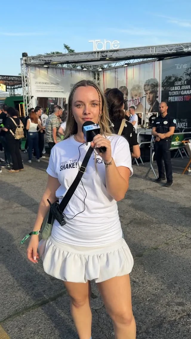 ¿Tienes 5 minutos, cero paciencia y una cita importante, como ir a un festi?
Nuestra compi Ana se fue a @warmupfestival a preguntar lo que de verdad importa:
💇‍♀️ ¿Qué peinado te haces cuando vas tarde pero quieres ir Top?

¡Aquí algunas de vuestras respuestas! 💖 

#FeelTheShake #Tahe #Tahelovers #WARMUP2025