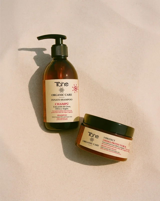 Un día de #playa es perfecto cuando:
☀️ Te relajas.
🌊 Te bañas y disfrutas del mar.
🌬️ Y tu #pelo no se vuelve áspero ni quebradizo.

La buena noticia: El Pack Regenerador #Champú Innate + Crema Protectora Organic Care solar, perfecto para cabellos gruesos, que te salva la melena y el mood porque:
✔️ Limpia con suavidad, sin agresiones.
✔️ Nutre en profundidad.
✔️ Y protege de los factores ambientales.

Además, son dos productos SIN sulfatos, parabenos NI siliconas, veganos y que protegen frente a la radiación solar y UV para evitar la sequedad y la pérdida de color.

🔗 Puedes conseguirlos en tu salón de #peluquería y en nuestra web. ⬇️
https://tahecosmetics.com/pack-regenerador-cabellos-gruesos
.
.
.
.
#Tahe #Tahelovers #beautifyingyourlife #sun #summer #hair #haircare #sinsulfatos #vegan #sinparabenos #sinsiliconas #proteccionsolar