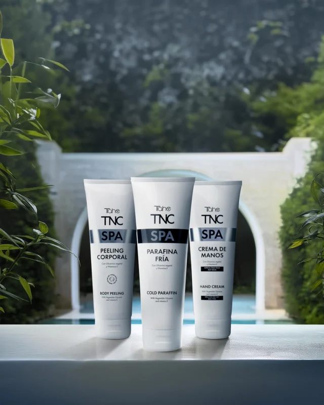 🌿✨ ¿Qué sucede cuando juntas el #Peeling Corporal TNC SPA, la #Parafina Fría TNC SPA y la Crema de Manos #TNC SPA? ¡Ocurre la magia! 💫

Te presentamos un ritual #SPA para manos y pies en 3 pasos, que transforma tu piel dejándola suave, hidratada y visiblemente más saludable.
Ideal en cualquier época del año, fácil de aplicar y con ese toque de bienestar que tanto necesitas.

Regálate un momento de cuidado… ¡o mejor aún, compártelo! 💆‍♀️

🔹 Disponible ya en tu salón de #belleza.